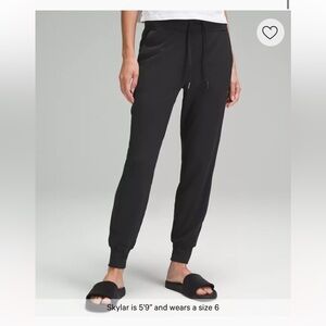 Lululemon ready to rulu jogger